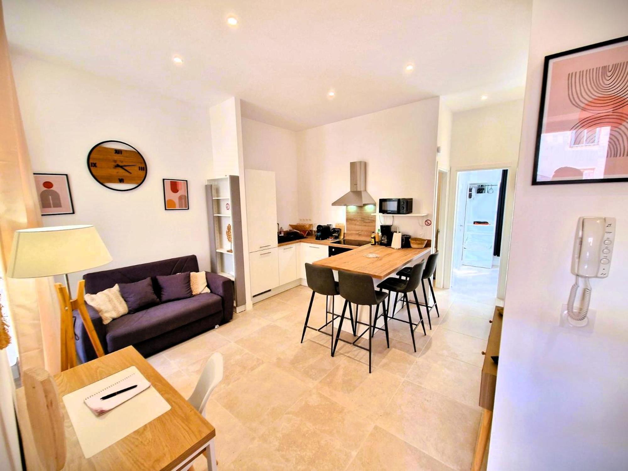 Les Capucins N°12 : Apt4 Pers Appartement